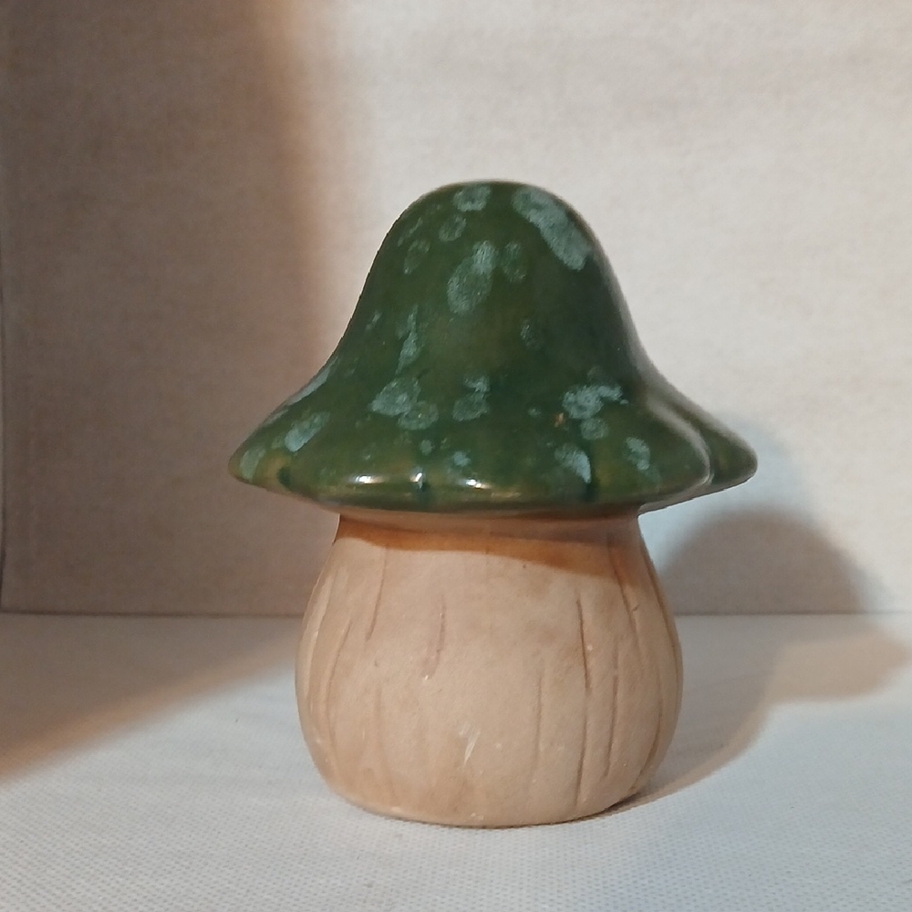 Ceramic Mushroom Figurines - Picture 3 of 7